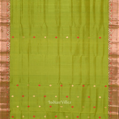 Mehendi Green Handwoven Baluchari Silk Saree
