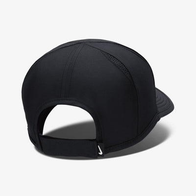 NIKE | DRI-FIT CLUB { BLACK/WHITE