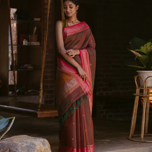 Brown Handloom Kanchi Cotton Saree With Diamond Motifs
