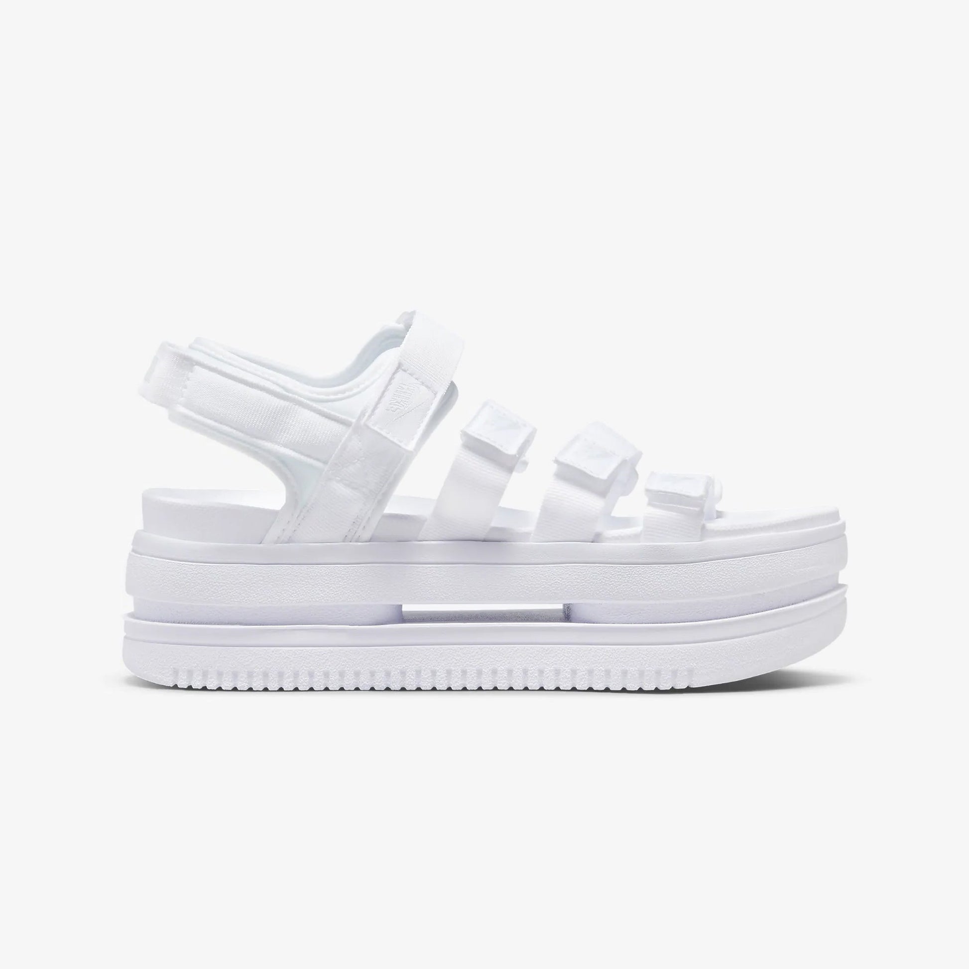 Nike | ICON CLASSIC  { WHITE