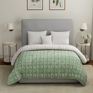 Fluffy & Heavy 200 GSM Microfiber Reversible Quilted Winter Comforters - Sage Green & Blush
