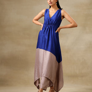 Blue and Grey Textured Silk Sleeveless Round Hemline Kurta Pant Set | Relove