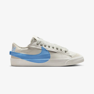 Nike | BLAZER LOW '77 JUMBO { LIGHT BONE/UNIVERSITY BLUE-PHANTOM
