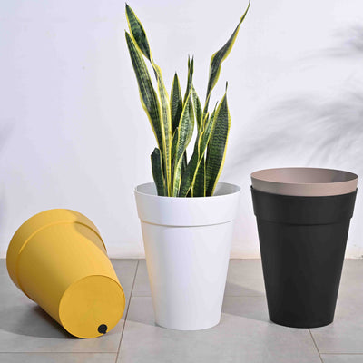 Roma Plastic Planter