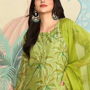 Floral Printed Regular Three-Quarter Sleeves Kurta with Trousers & With Dupatta