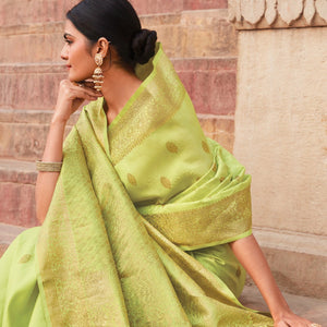 Pista Green Handloom Kanchipuram Silk Saree With Floral Motifs