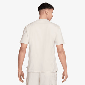 NIKE | SB LOGO SKATE T-SHIRT { LIGHT BONE