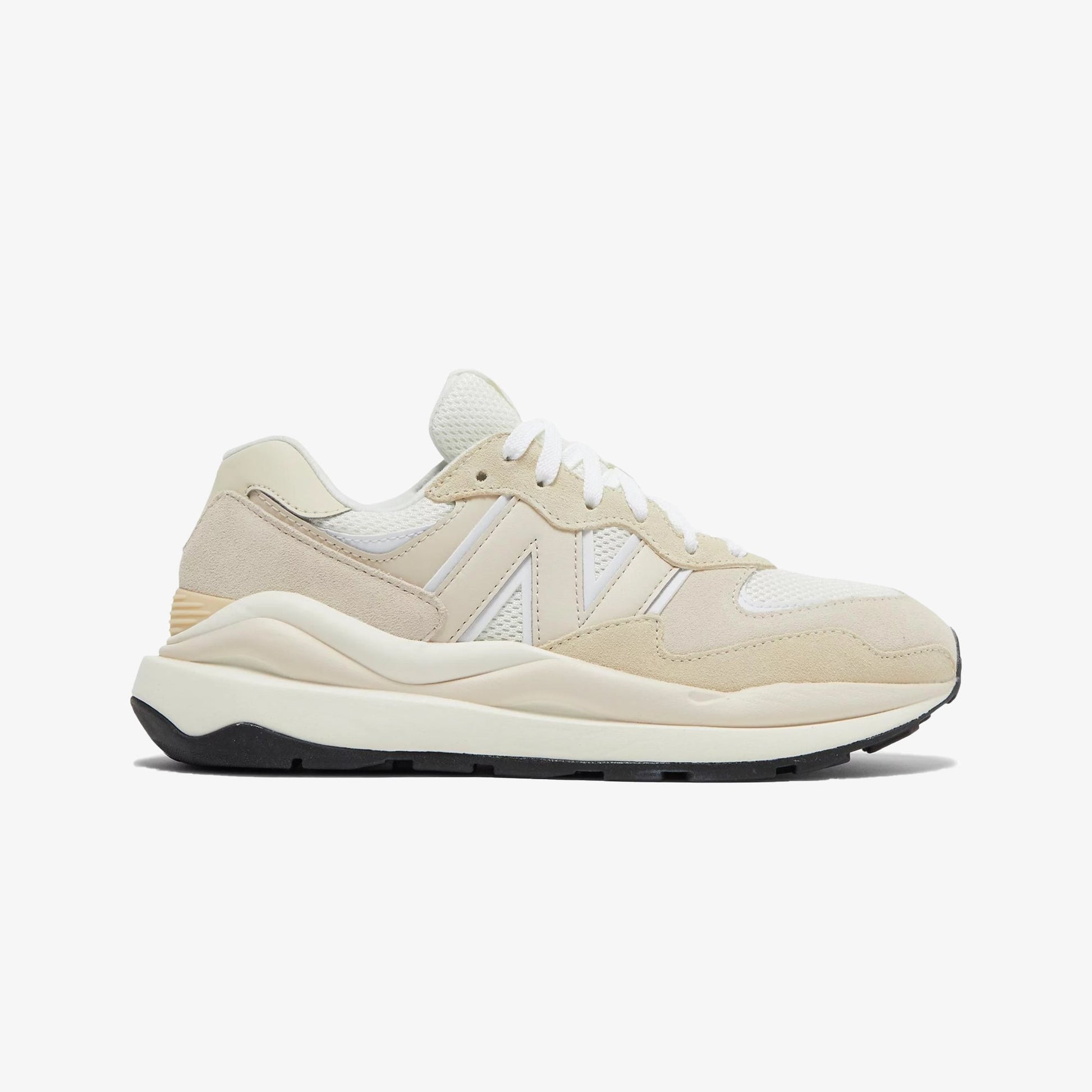 New Balance | 57/40  { SEA SALT/CALM TAUPE