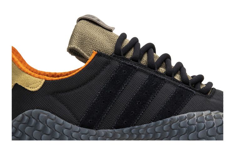 adidas Kamanda Bodega