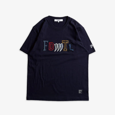 FDMTL | PATCHWORK LOGO TEE  { NAVY