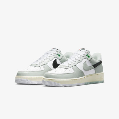 Nike | AIR FORCE 1 '07 LV8 { LIGHT SILVER/BLACK-LIGHT SILVER-WHITE