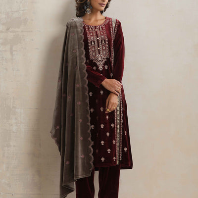 trueBrowns Maroon Velvet Embroidered Kurta Pant Dupatta Set