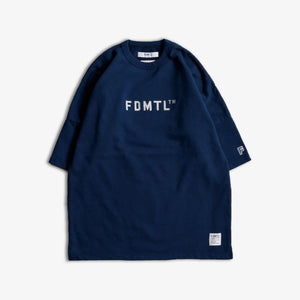 FDMTL | EMBROIDERY LOGO SWEAT TEE  { BLUE