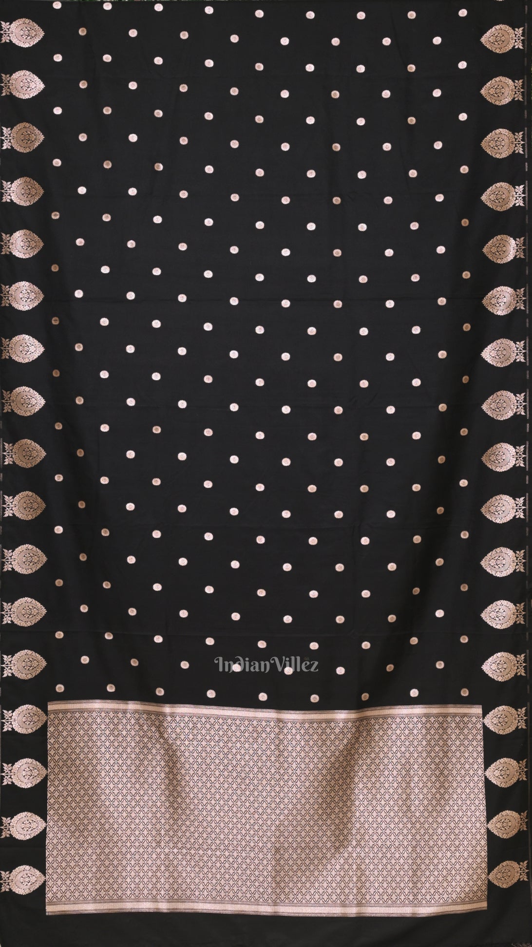 Black Floral Motif Mashru Satin Silk Banarasi Saree