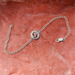 trueBrowns Men 925 Sterling Silver Om Silver Chain Bracelet