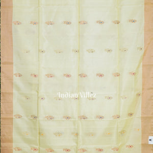 Cream With Pink Flower Motif Handwoven South Soft Silk Saree