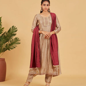 Taupe Kurta Set With Contrast Wine Dupatta