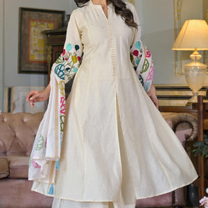 Cream Thread Embroidered Chanderi A-Line Salwar Suit
