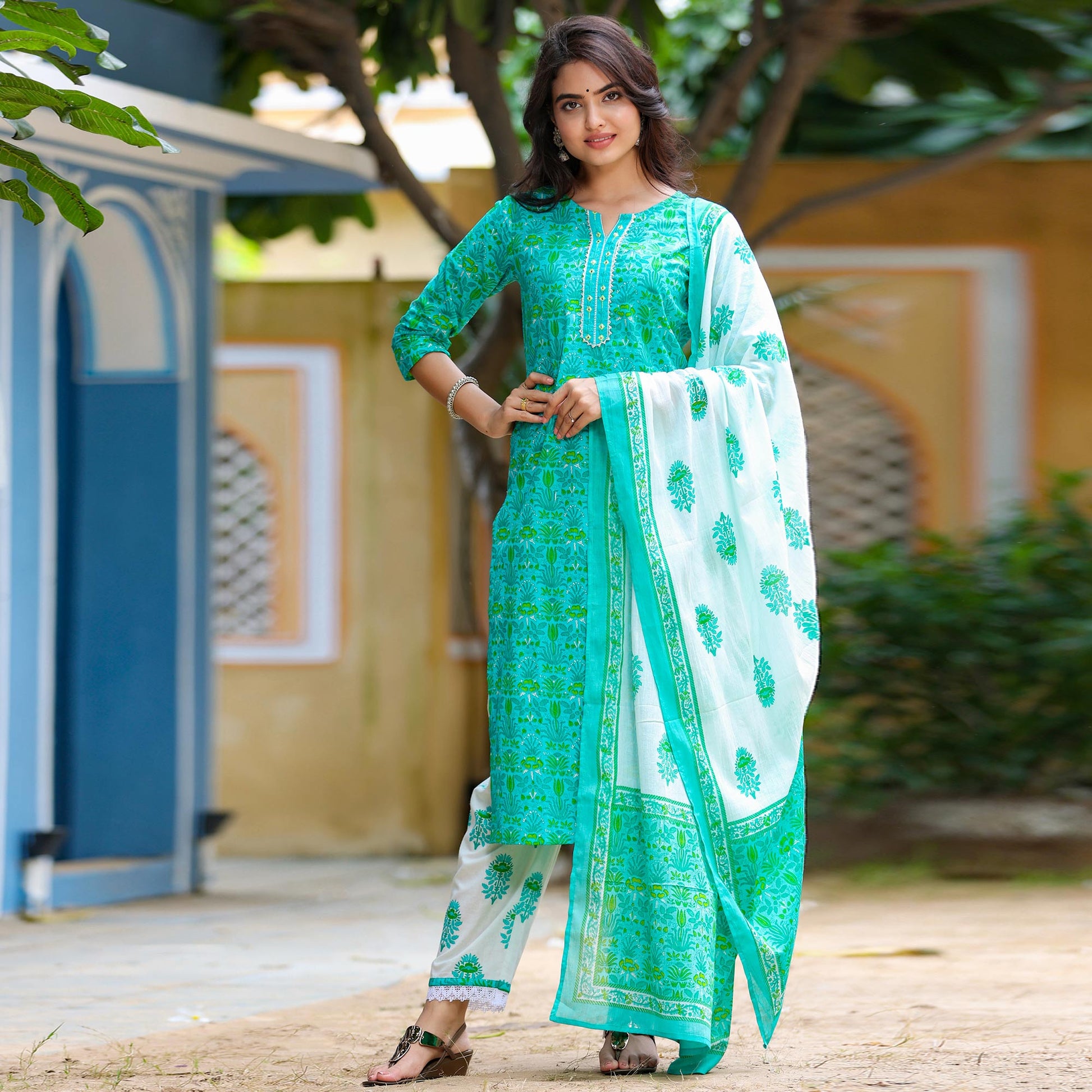 3-green-floral-printed-pure-cotton-salwar-suit