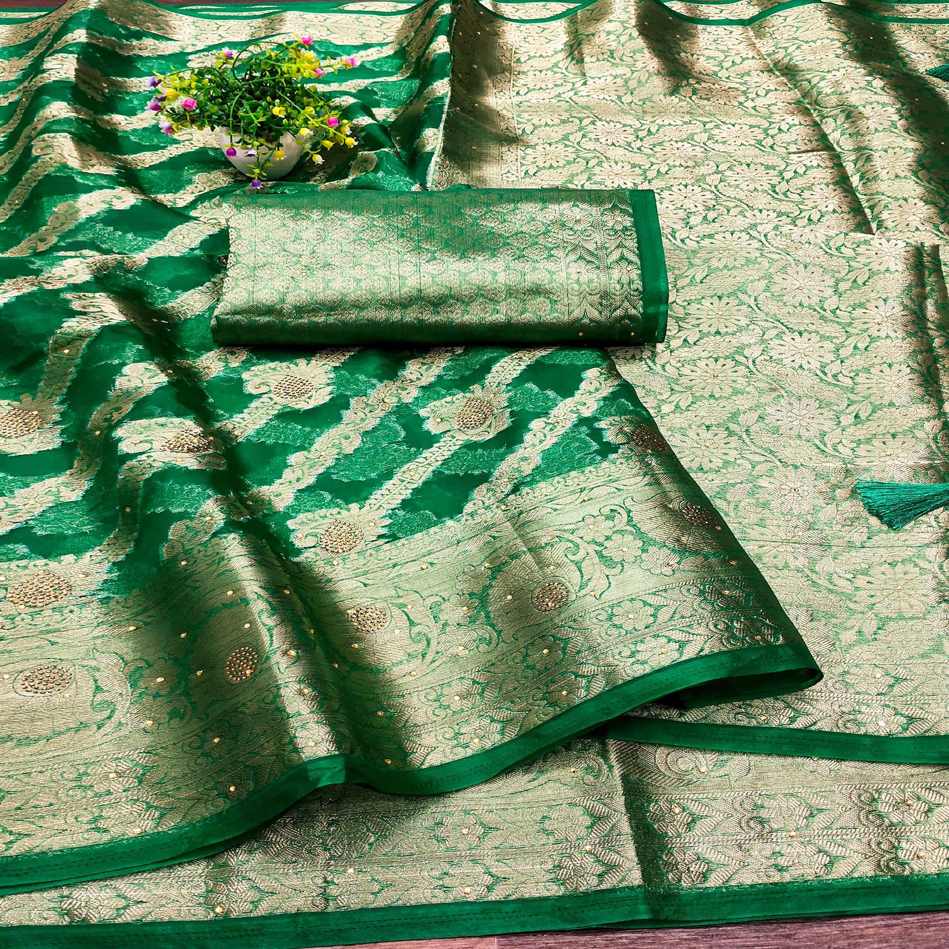 green-stone-work-woven-organza-jacquard-saree