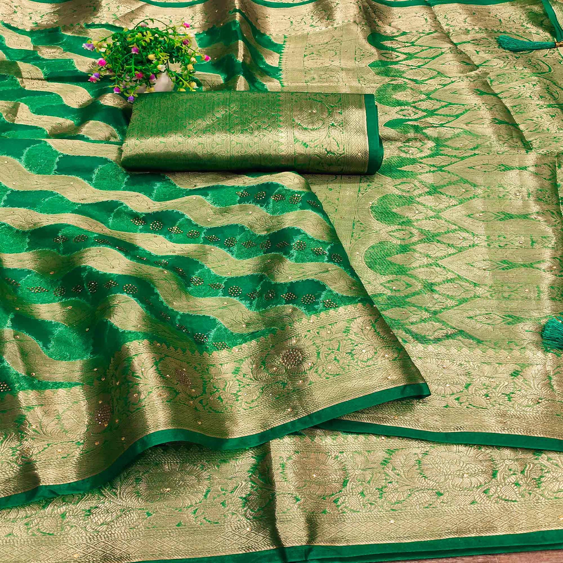 green-stone-work-woven-organza-jacquard-saree-2