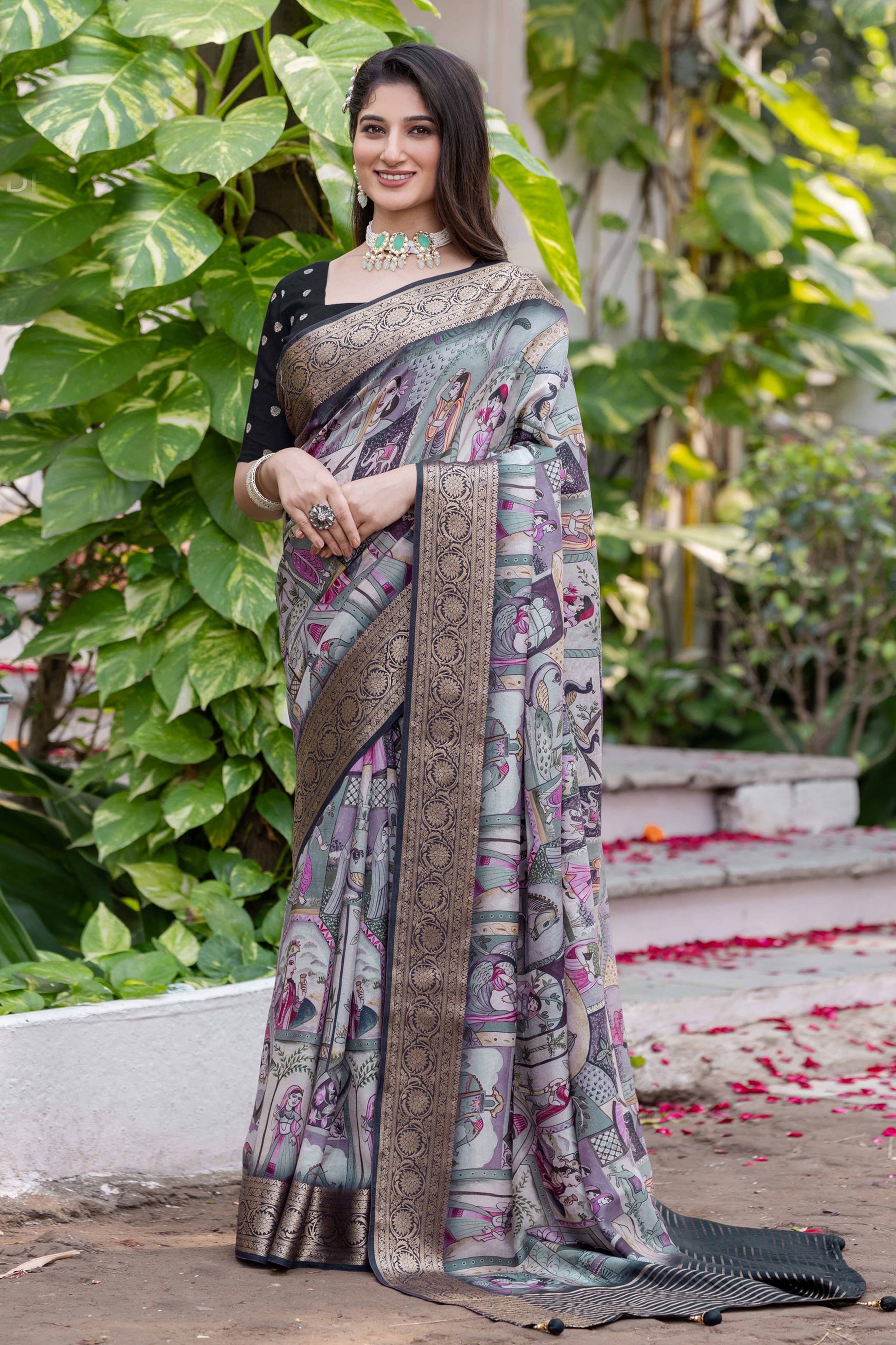 grey-abstract-print-printed-viscose-saree
