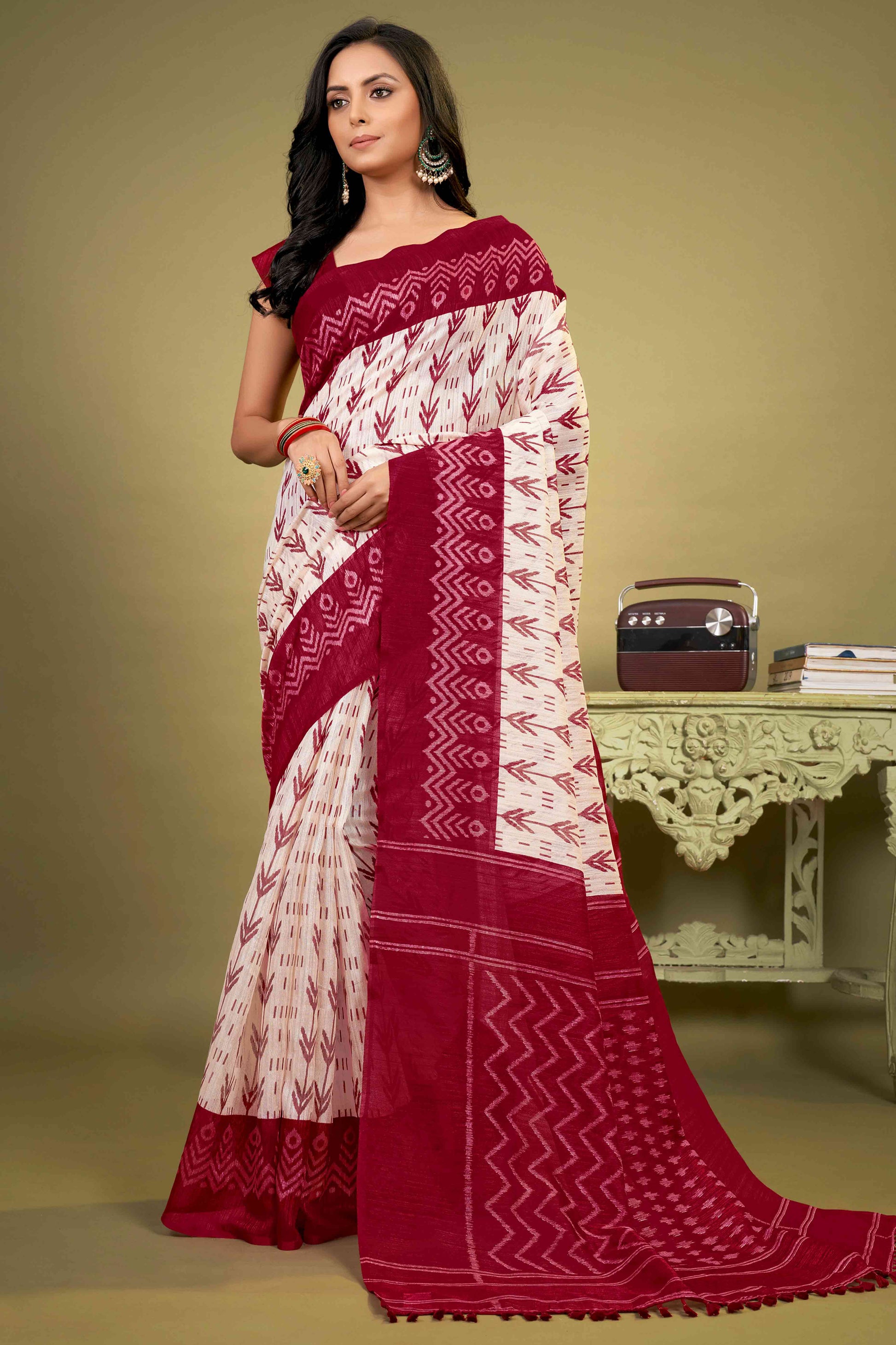 Maroon Ikkat Printed Cotton Slub Saree