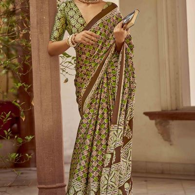 green-geometric-ajrakh-printed-satin-saree-with-tassels-4