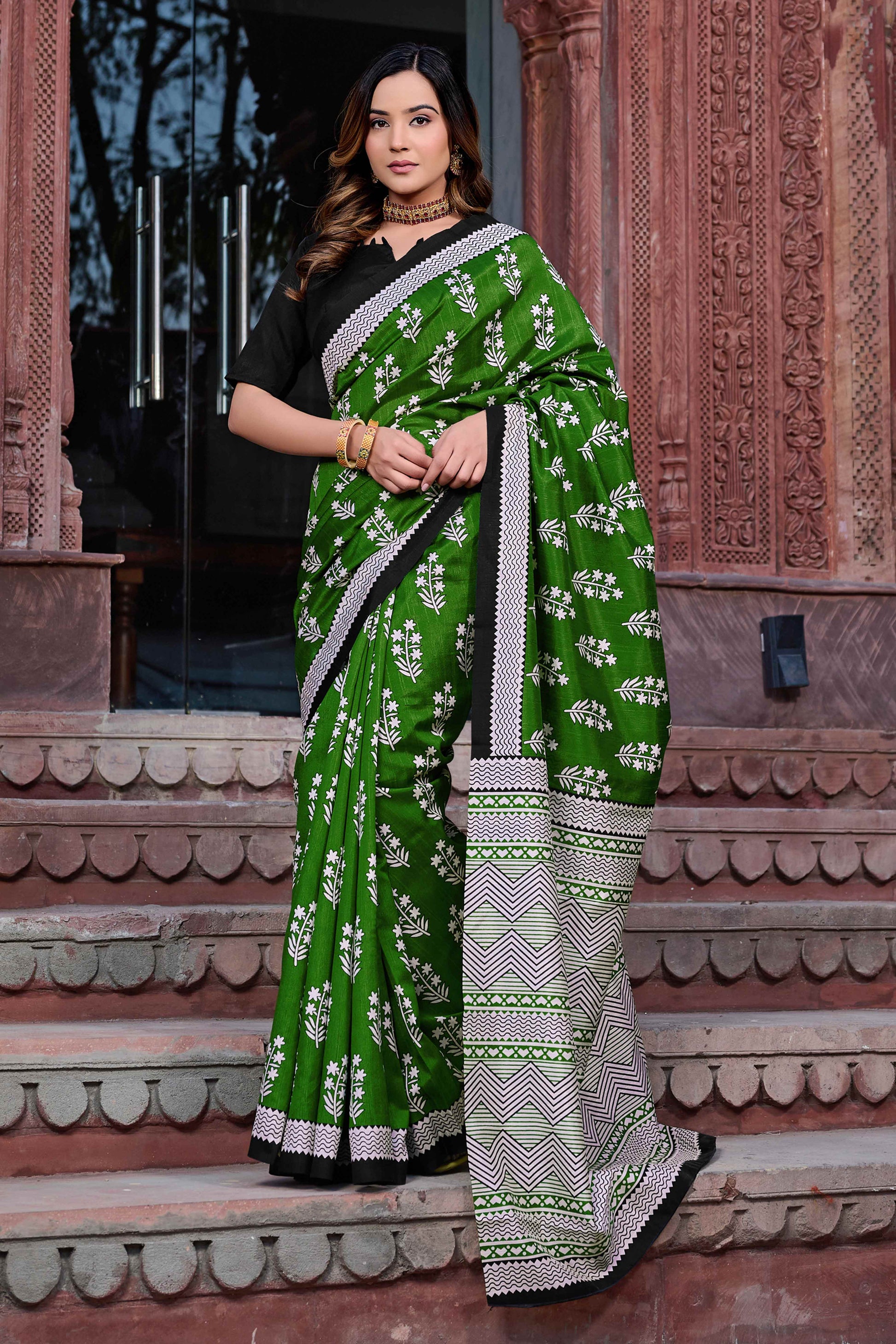 green-black-printed-bhagalpuri-silk-saree