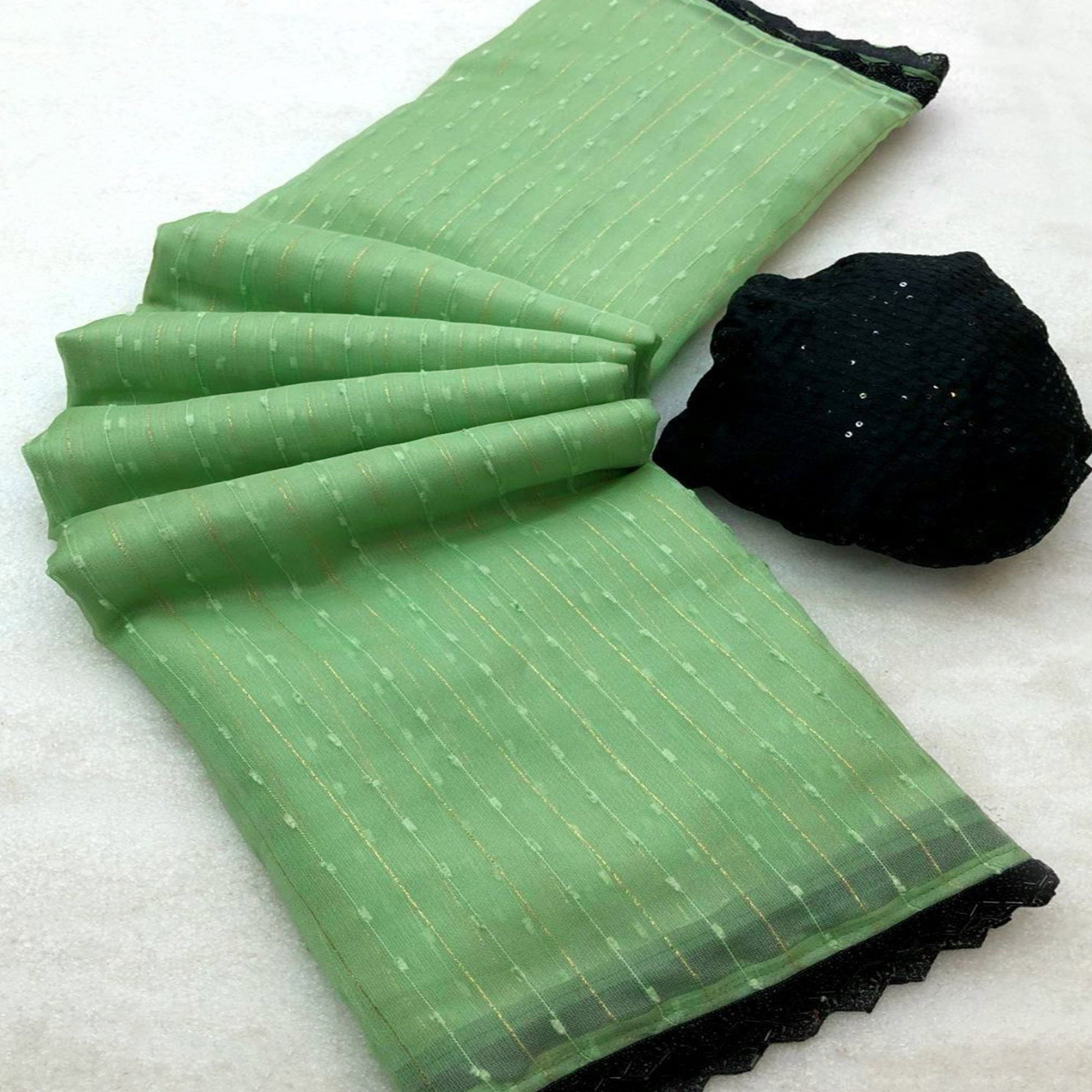 green-woven-organza-saree-with-beads-work-border