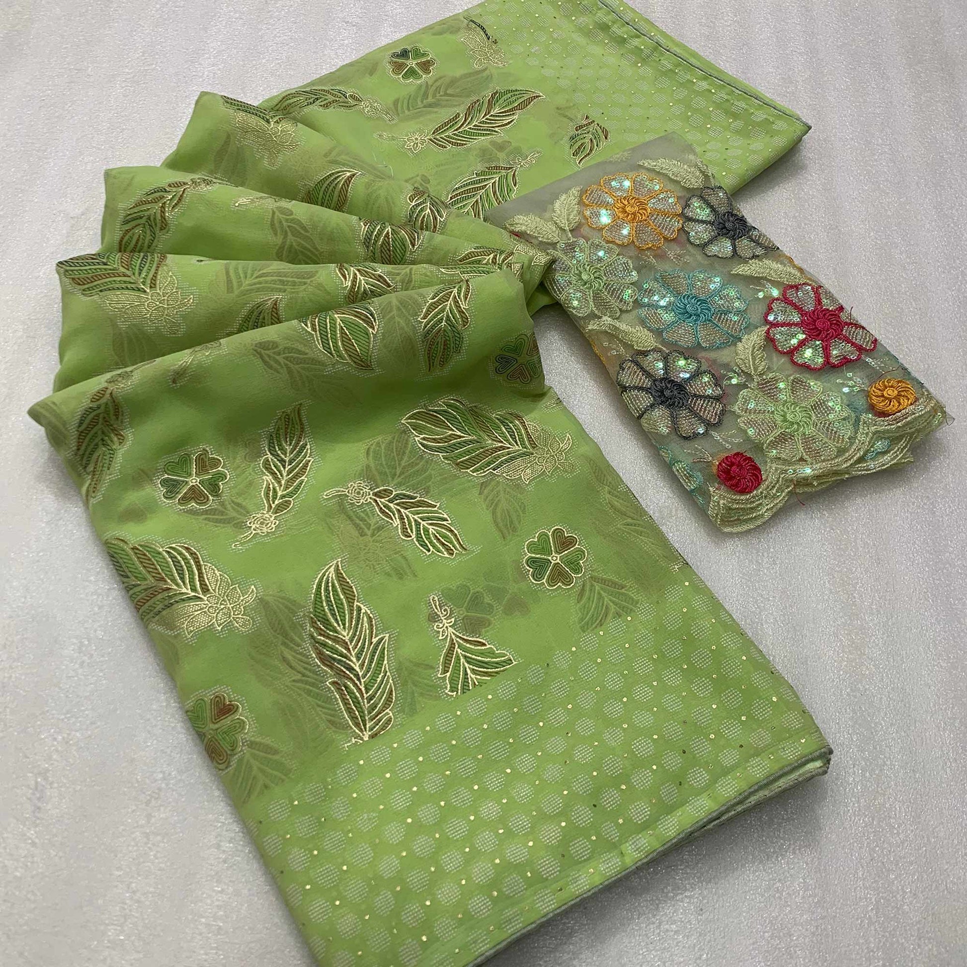 green-floral-foil-printed-georgette-saree-12