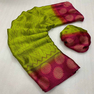 green-geometric-printed-chiffon-saree-7