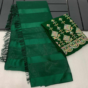 green-striped-woven-chiffon-silk-saree-with-tassels