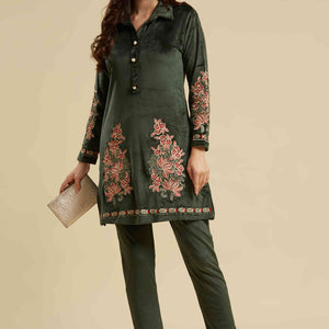 green-embroidered-velvet-straight-top-bottom-set