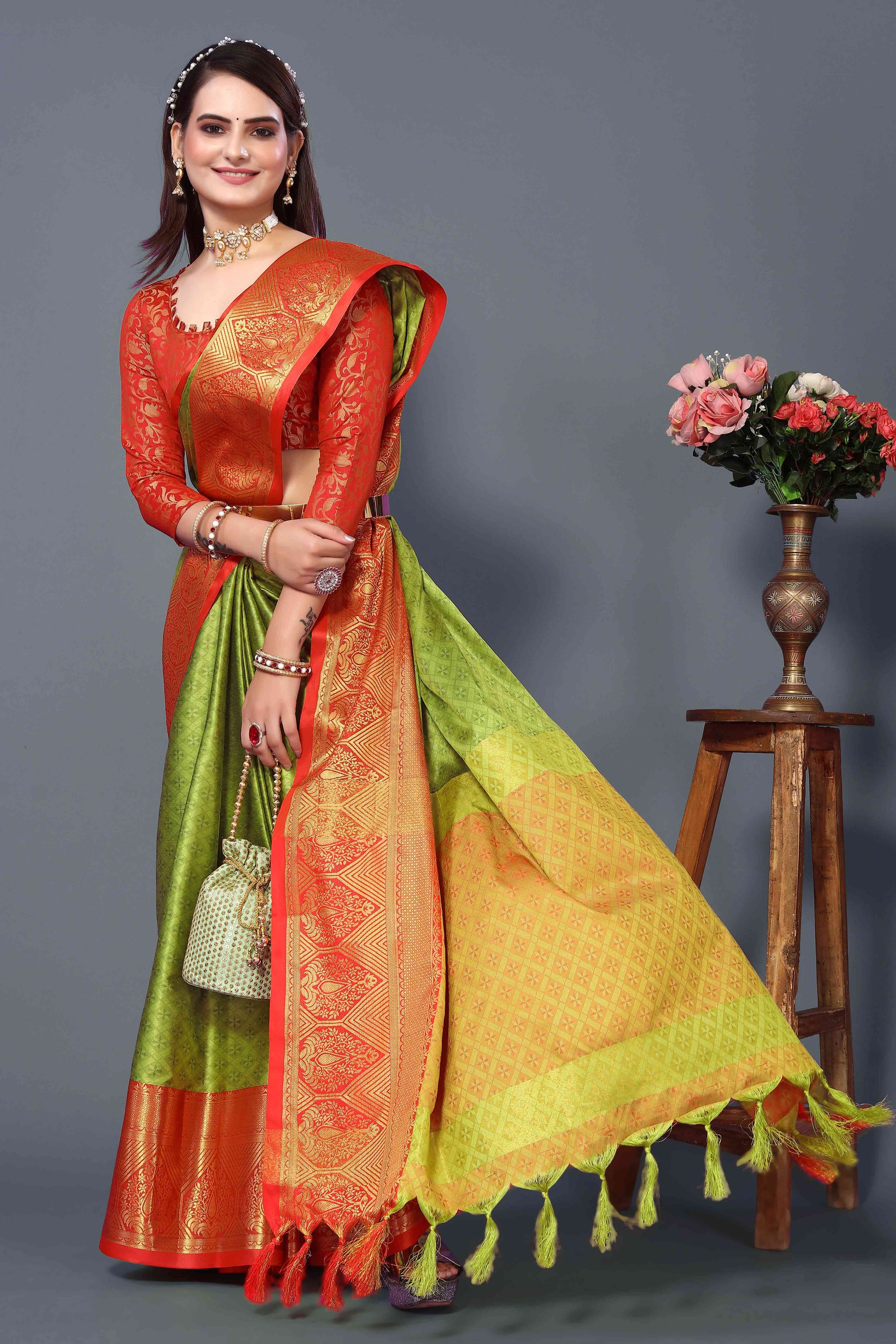 green-zari-weaving-cotton-silk-saree