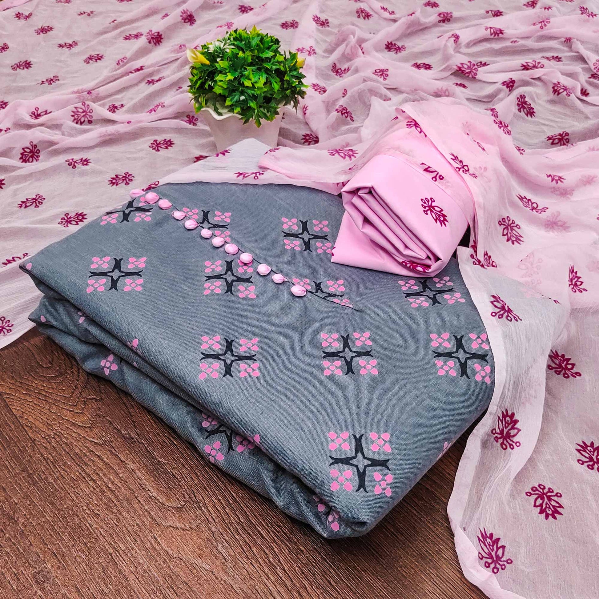grey-pink-floral-printed-cotton-blend-dress-material