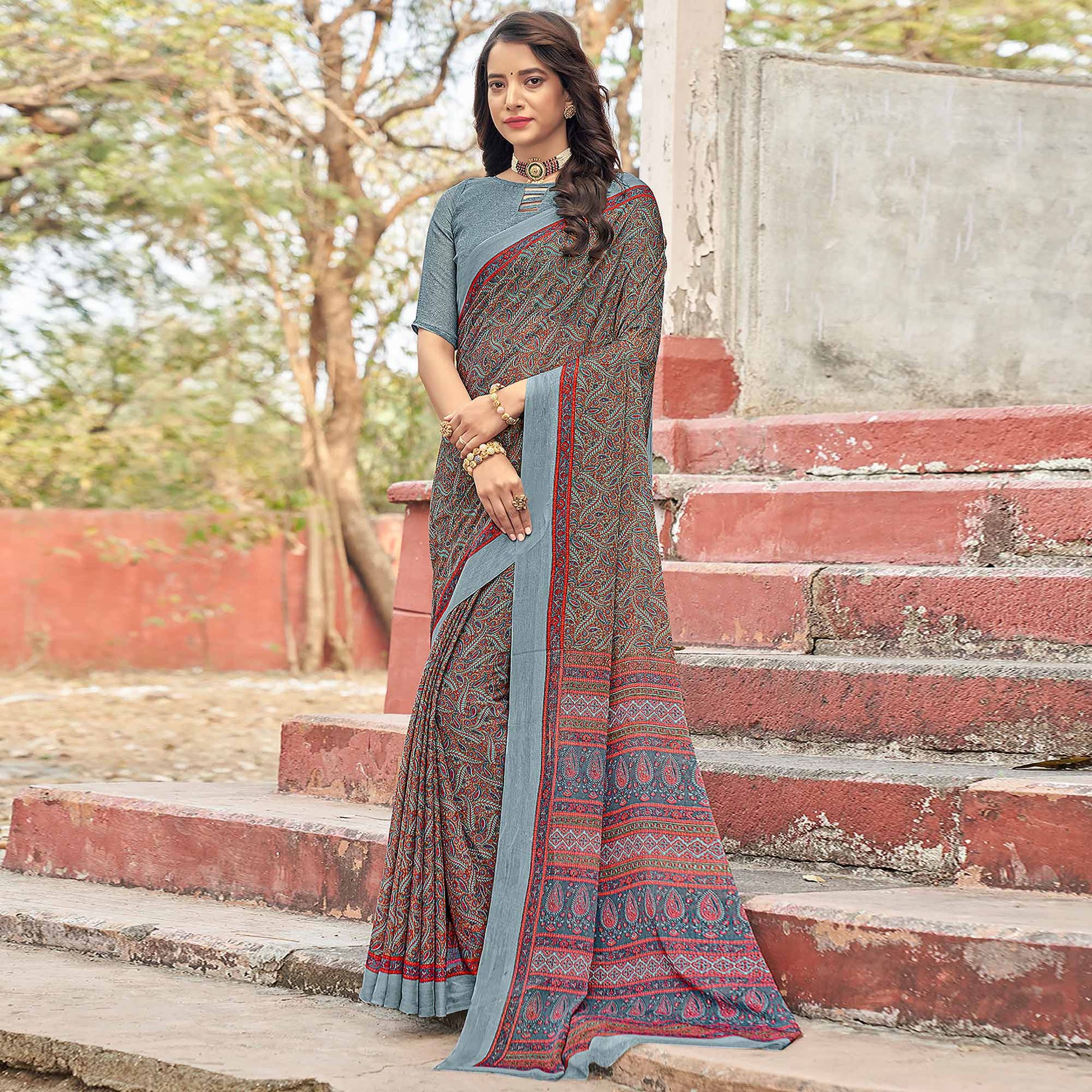 grey-floral-printed-chiffon-saree-2