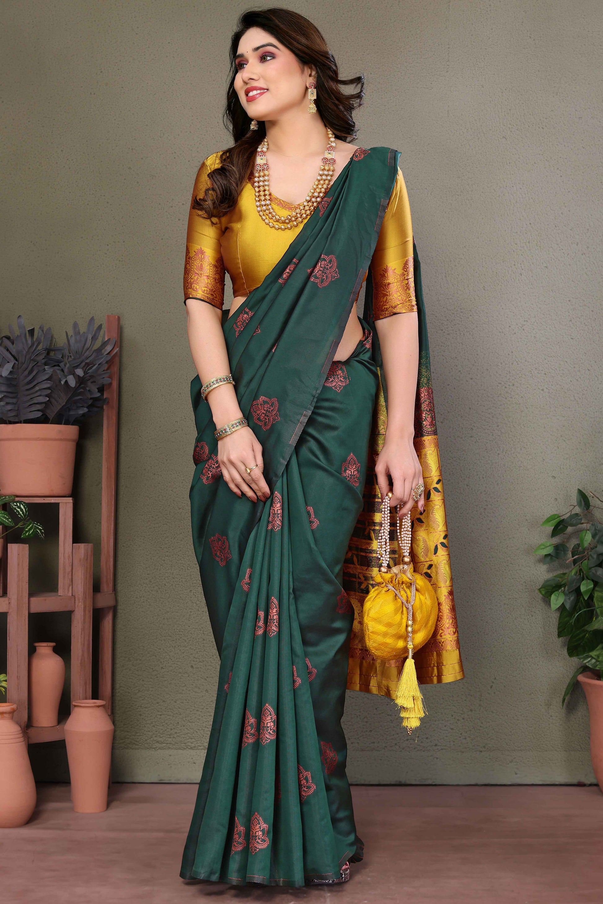 green-floral-woven-banarasi-silk-saree-8