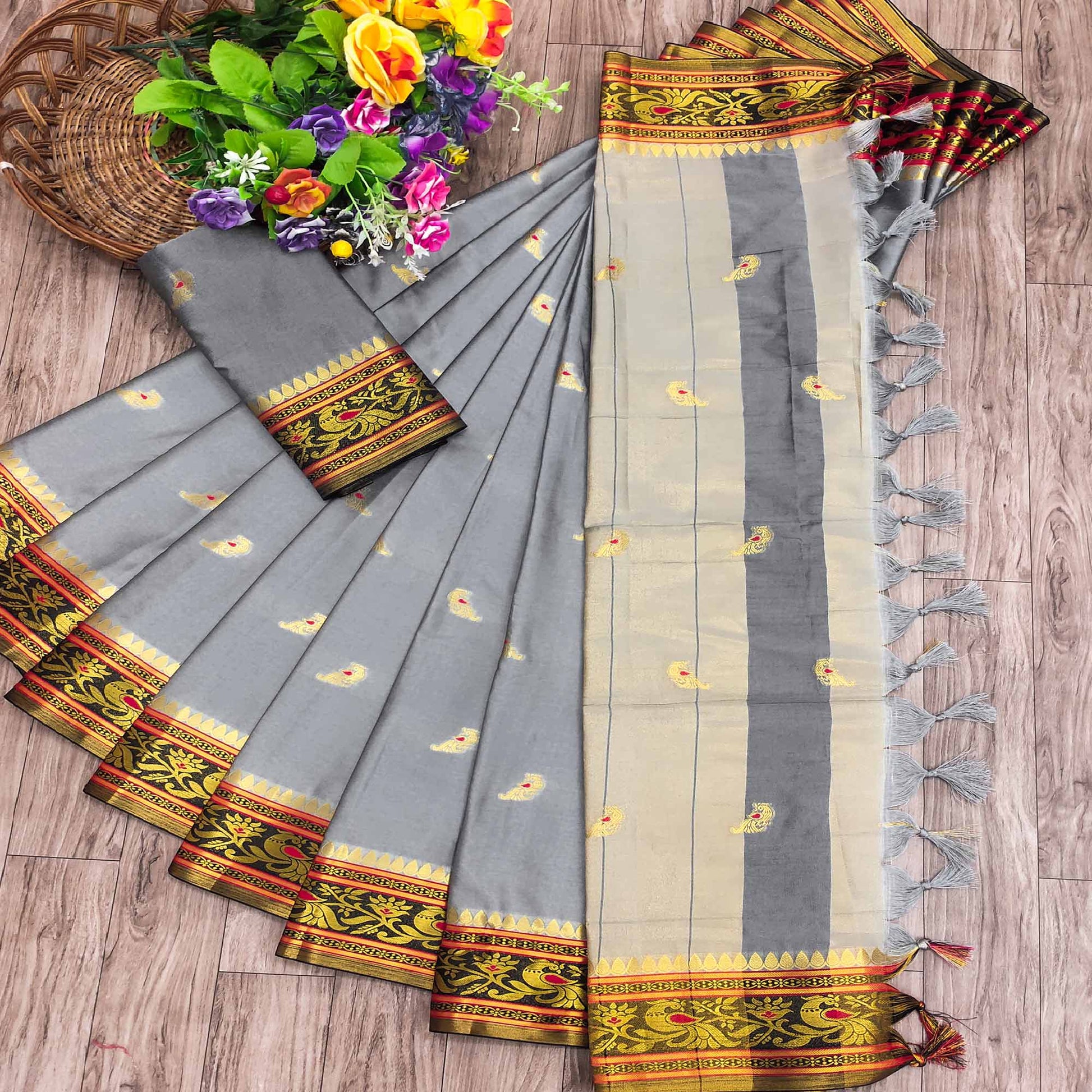 grey-butti-work-woven-cotton-silk-saree-1