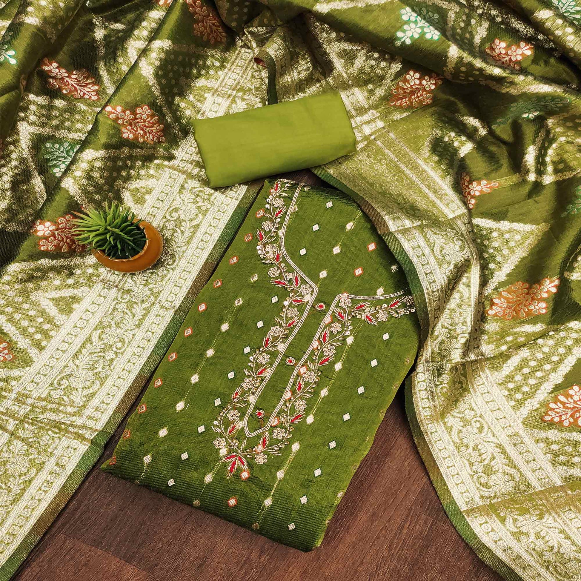 green-woven-jacquard-dress-material-6