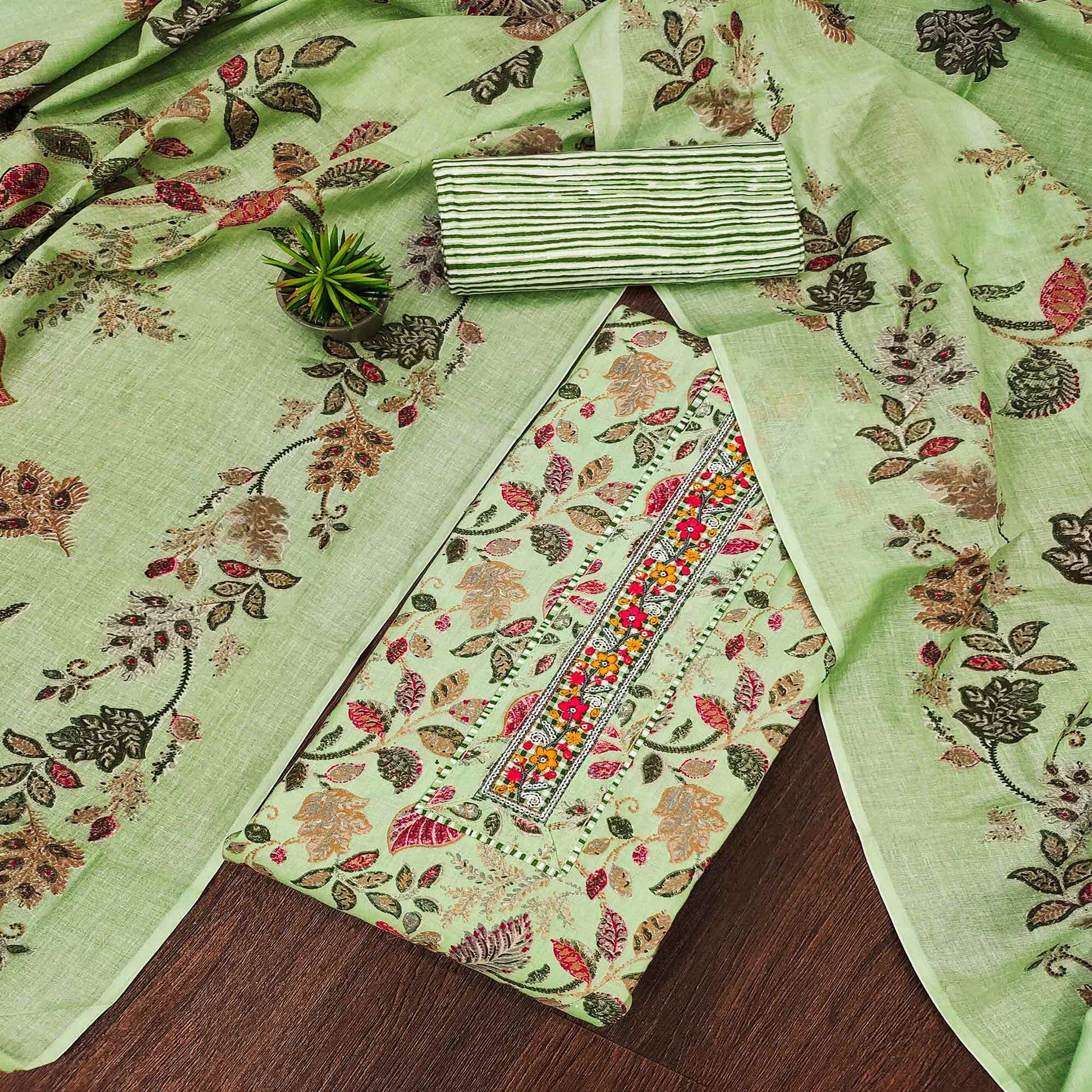 16green-floral-foil-printed-pure-cotton-dress-material