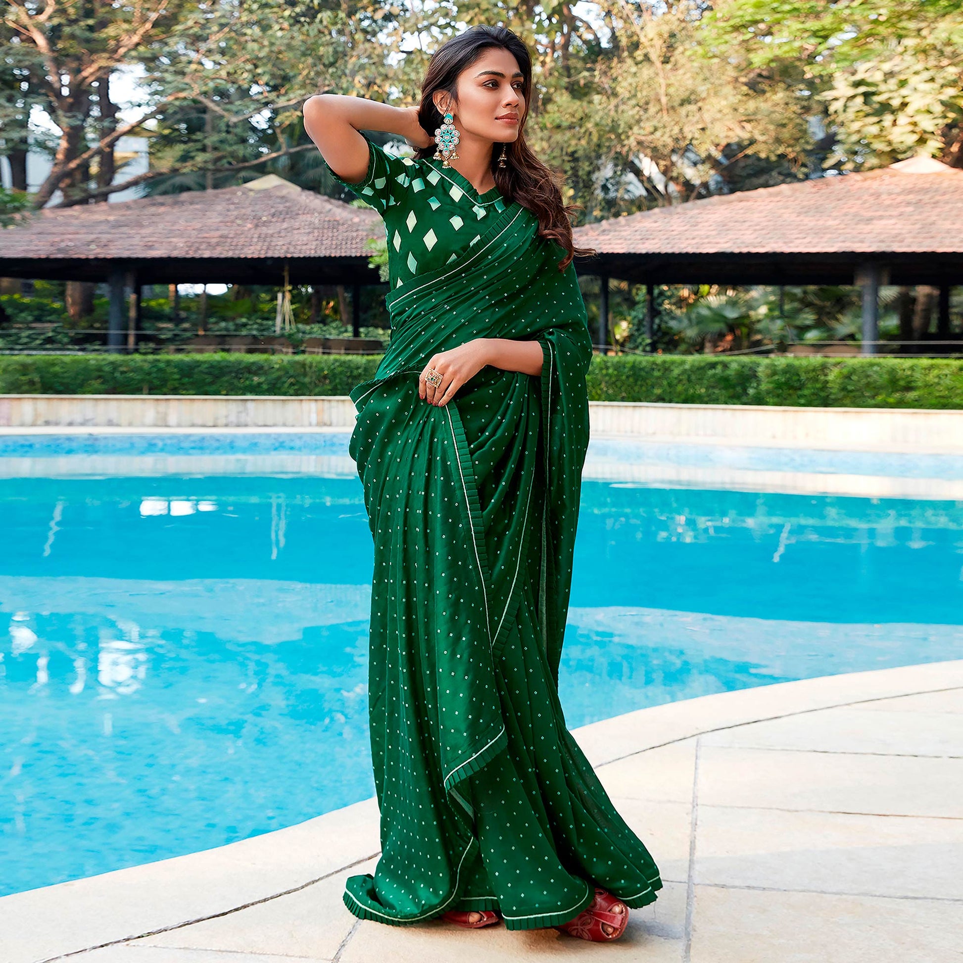 green-printed-with-pleated-border-cotton-silk-saree