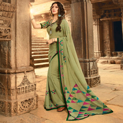 green-printed-georgette-saree-with-lace-border-3