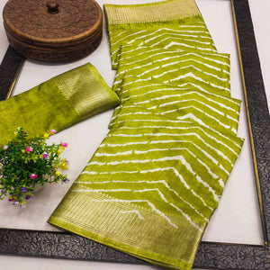 green-lehriya-printed-dola-silk-saree-with-zari-border