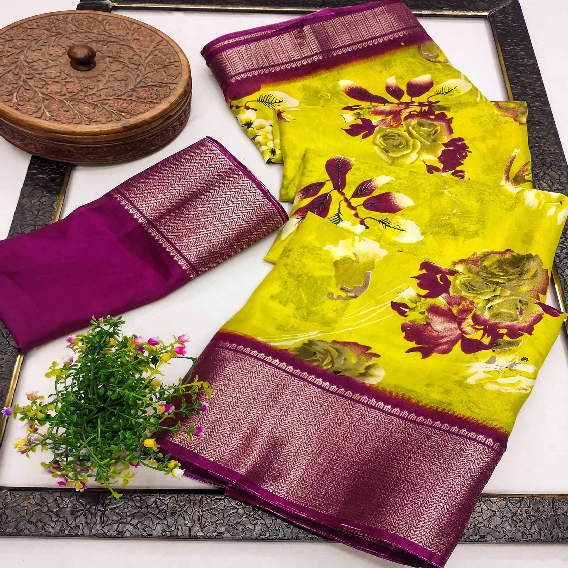 green-floral-printed-art-silk-saree-with-woven-border