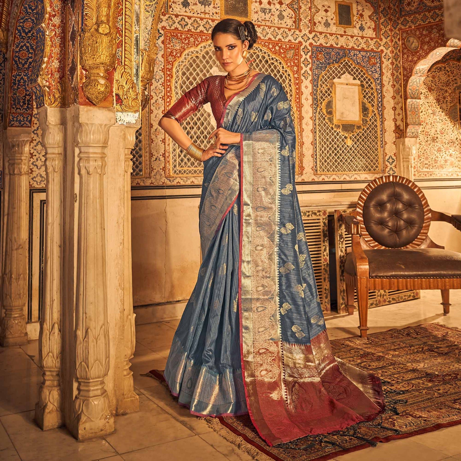 grey-floral-woven-tussar-silk-saree