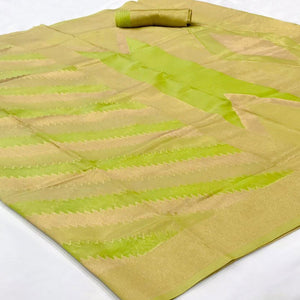 green-woven-organza-saree-9