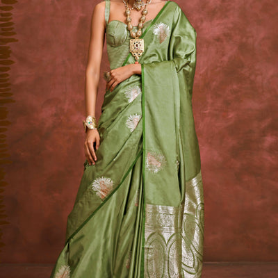 green-handloom-weaving-satin-saree-42