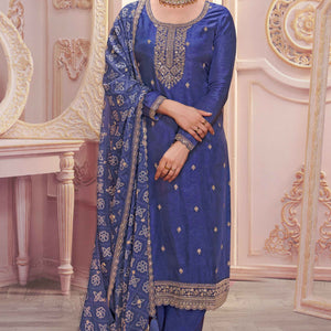 Lavender Embroidered Georgette Semi-Stitched Pakistani Suit