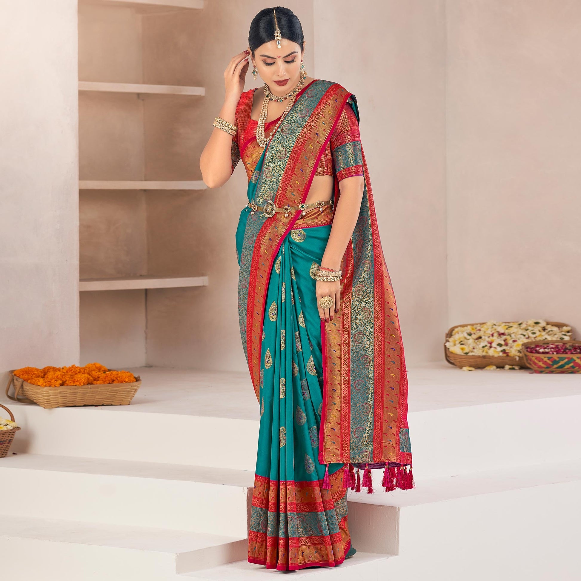 Morpich Woven Pure Silk Saree With Tassels